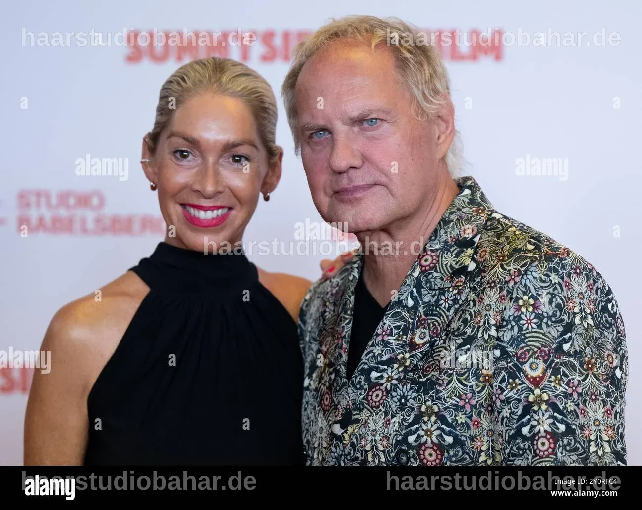 Uwe Ochsenknecht posiert mit Kiki Viebrock in München, Deutschland.