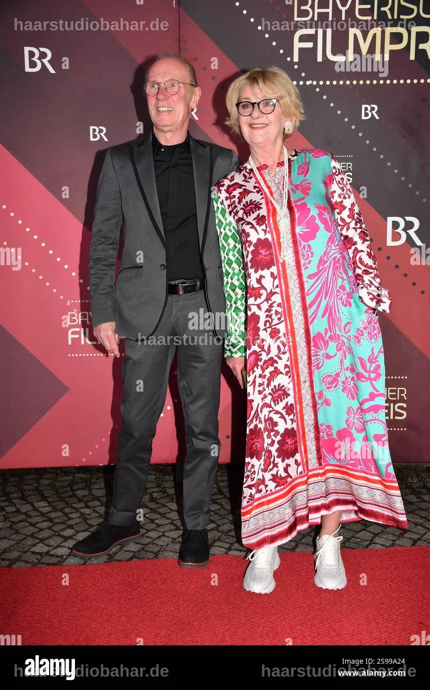 Saskia Vester und Ehemann Robert Floerke bei einer Preisverleihung.